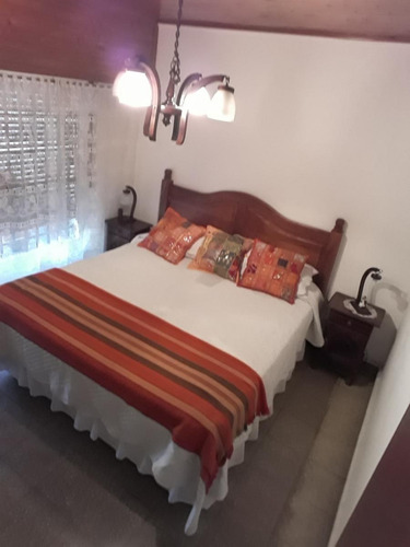Imagen 8 de 22 de Excelente Casa 5 Ambientes