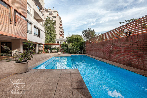 Departamento En Venta De 4 Dorm. En Las Condes