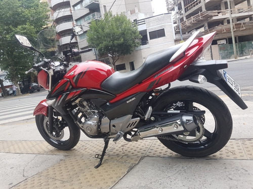 Imagen 8 de 16 de Suzuki Inazuma 250 Permuto Qr Motors
