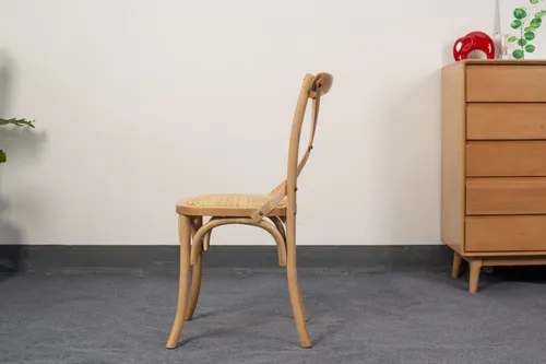 Silla De Comedor Vienesa Cross Madera Beech Asiento De Ratan Estructura de la silla Natural
