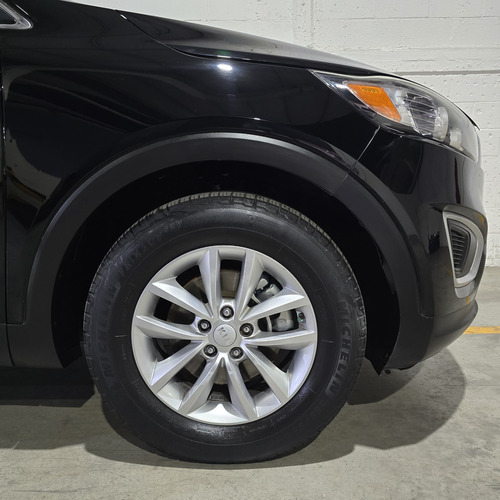 Kia Sorento 2.4 Lx At
