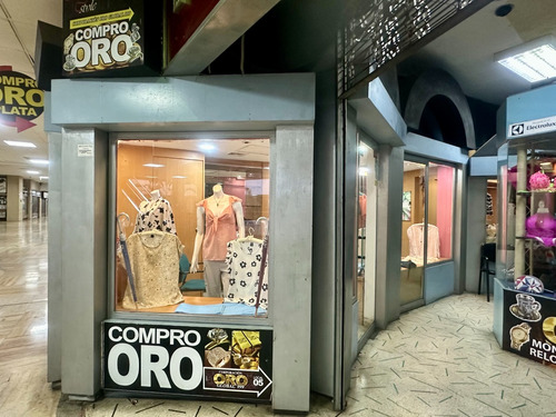 Se Alquila Local 56 Mts En El Comercial En El Centro Comercial Concresa Vi Mls 25-17961