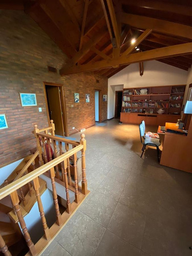 Imagen 15 de 18 de En Venta! Importante Propiedad En Barrio Cerrado El Casco De Moreno | Ubicada Sobre 2 Lotes De Terreno | Piscina |
