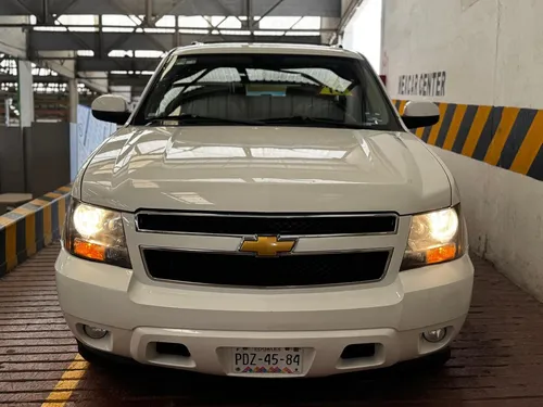 Chevrolet Suburban 5.3 Lt V8 Piel 2da Cubo At