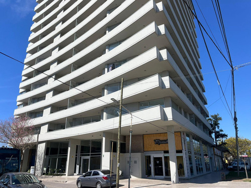 Av San Martin Al 1300 Venta Departamento 2 Dormitorios En Granadero Baigorria