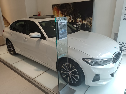 BMW Serie 3 2.0 320i Sedan Sportline