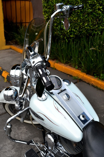 Imagen 8 de 15 de Impecable Harley Road King Classic Para Exigentes Con Extras