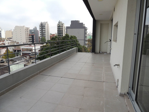 Imagen 15 de 20 de Departamento 3 Ambientes Venta Monte Castro Nuevo