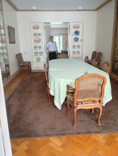 Departamento Alto En Venta Frente A Plaza Carlos Pellegrini, Jockey Y 2 Embajadas Cochera Vig24hs