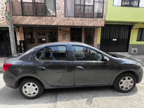 Renault Logan 1.6 Expression / Life +