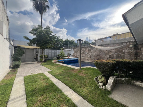 Casa En Venta En La Estancia