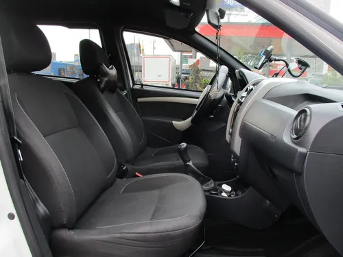 Renault Duster 4x2 1600cc Mt Aa