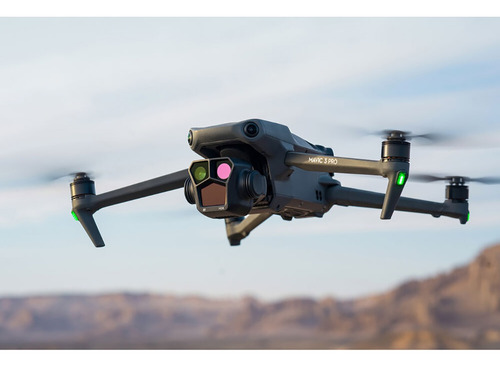 Drone Dji Mavic 3 Pro Cine Combo Premium + Rc Pro - Cover
