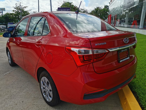 Imagen 8 de 11 de Grand I10 Gl Mid Sedan