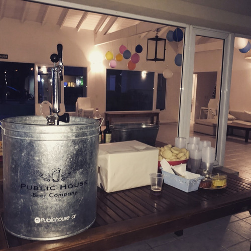 Imagen 8 de 10 de Alquilá Tu Chopera Con La Mejor Cerveza Tirada