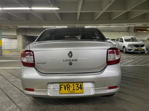 Renault Logan 1.6 Expression
