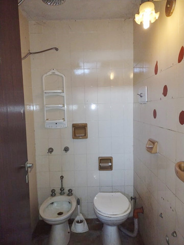 Venta En Block - 8 Departametnos Y 1 Local - Mar Del Tuyu Permuta