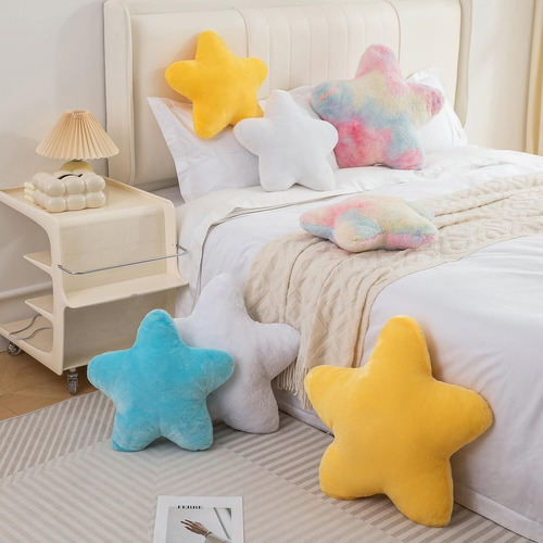 Una Almohada De Felpa En Forma De Estrella