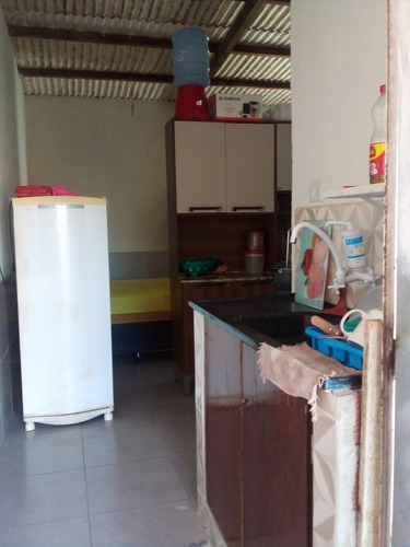 Imóvel Com Área Construída