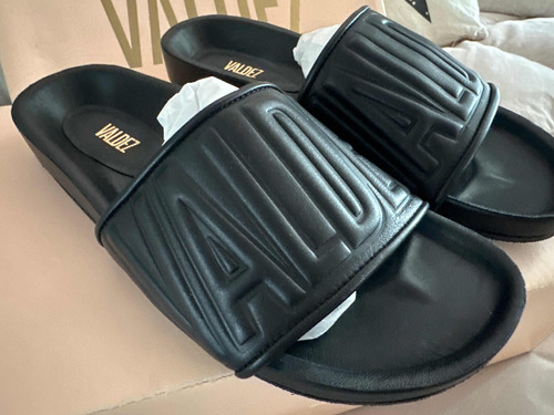 Sandalias Chatas Valdez 100% Cuero