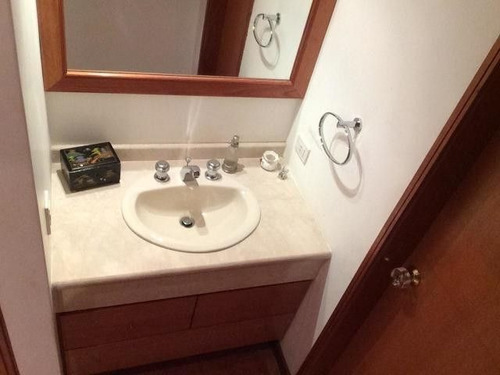 Venta Exclusivo Apartamento , Los Campitos, Vista Al Avila, 4 Puestos De Estacionamiento #25-16385 Np