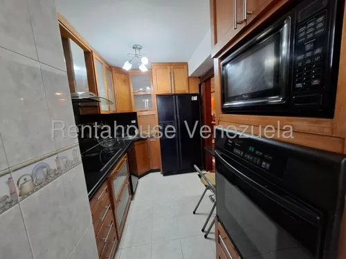 Km Apartamento En Alquiler En Los Palos Grandes, Distrito Metropolitano