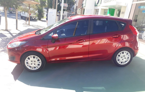Imagen 1 de 13 de Ford Fiesta Kinetic