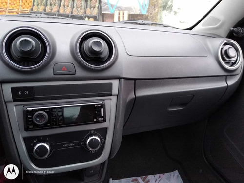 Imagem 6 de 15 de Volkswagen Gol 2010 1.0 Total Flex 5p