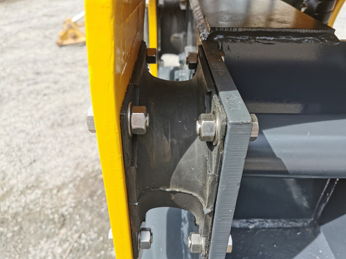 Compactador Hidráulico Indeco Hc-70 Para Retroexcavadora