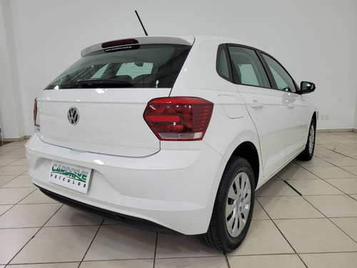 Imagem 4 de 15 de Volkswagen Polo 1.0 Flex 12v 5p