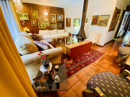 Arriendo Casa 4 D, 3 B, 2 Est, 1 Bd.en Las Condes
