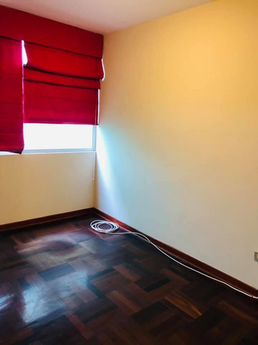 Imagen 6 de 14 de Exclusivo Departamento En El Centro De Miraflores