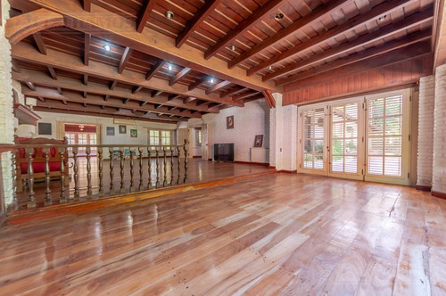 Bellísima Quinta En Barrio Los Naranjos - Pg