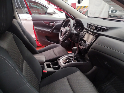 Nissan X-Trail 2.5 Sense 3 Row Cvt