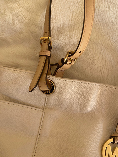 Cartera Michael Kors Beige Lisa Oro Café (Usado)