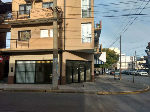Imagen 1 de 9 de Local En Alquiler En Quilmes Este