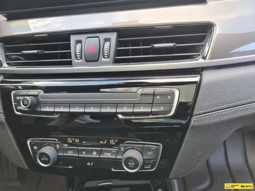 BMW X1 Sdrive20i 2.0cc AT AA 4X2