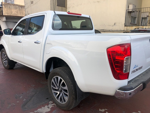 Imagen 5 de 8 de Nissan Frontier Cd Xe 2.3 D 4x4 Mt