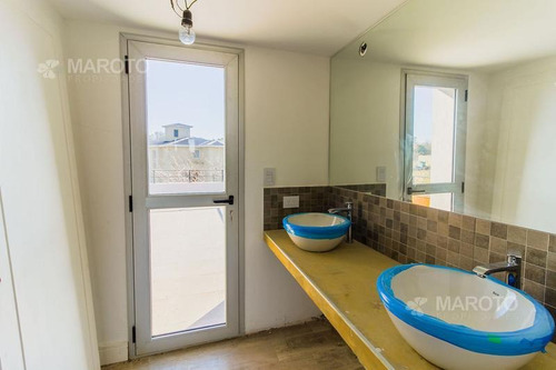 Imagen 23 de 30 de Casa En Venta En Barrio El Canton - Maroto Propiedades