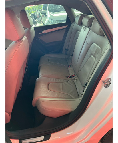 Audi A4 1.8 TFSI ATTRACTION GASOLINA 4P MULTITRONIC
