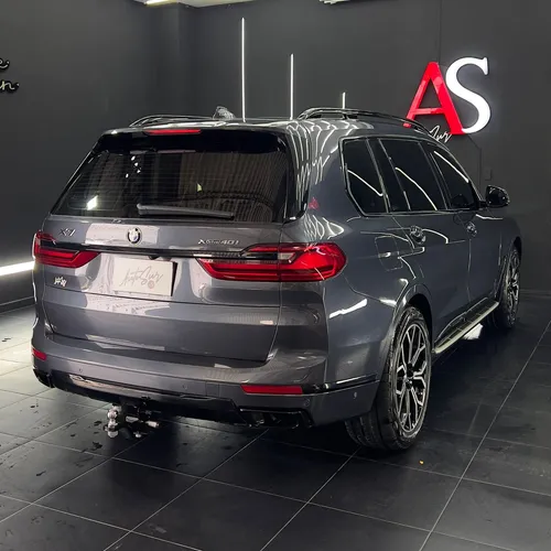 BMW X7 3.0 Xdrive 40i Pure Excelence