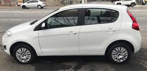 Imagem 2 de 11 de Fiat Palio 2012 1.0 Attractive Flex 5p