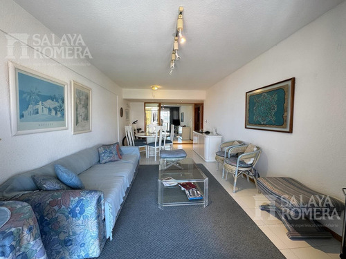 Venta- Apartamento Zona El Emir , Playa Brava , Punta Del Este Sap5885699