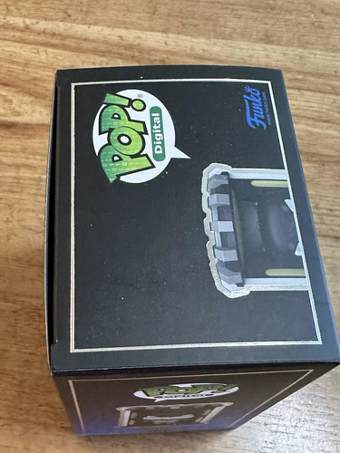 Funko Nft Batman 307 Glow 5000 Pcs. Con Protector (Usado)
