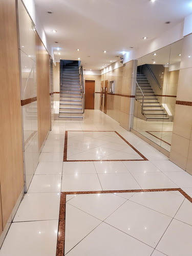 Departamento En Vicente López., Avda. Libertador 1450. Dos Ambientes