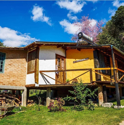 Imagem 3 de 8 de Sítio, Chácara, Com Casa E Chalés