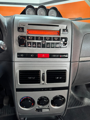 Fiat Idea 1.8 Adventure Flex 5p