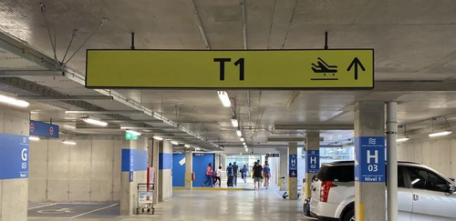 Ejecutivo Vende Estacionamiento En San Isidro 513 Nuevo