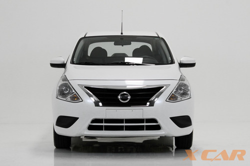 Nissan Versa 1.6 Flexstart S 4p Manual Sem Entrada Branco