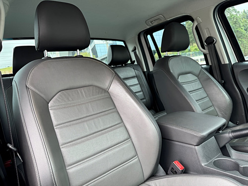 Volkswagen Amarok 3.0 Highline Cab. Dupla V6 4x4 Aut. 4p